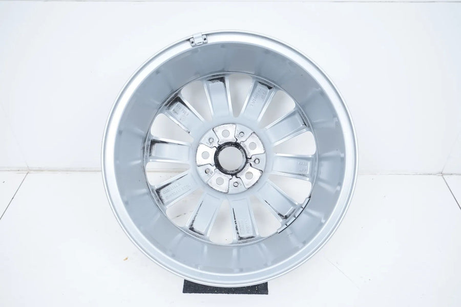 1 x originální Mini Clubman F54 hliníkový disk 17 palců 518 6856045 7,5J