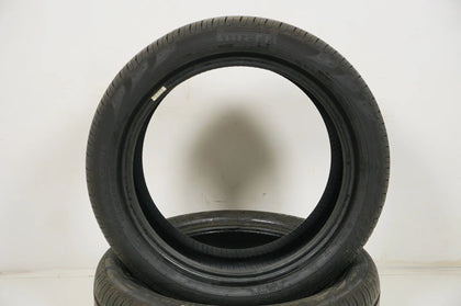 2 x Like New Summer Tires 235 50 20 inch Pirelli DOT18 MO