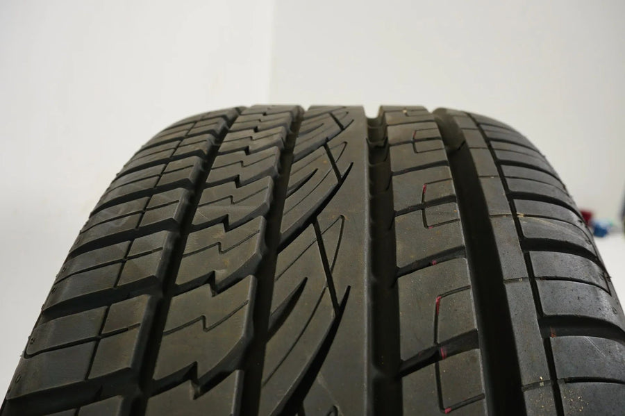 2x Continental summer tires 235 50 19 inch DOT18 approx. 8mm tread depth MO