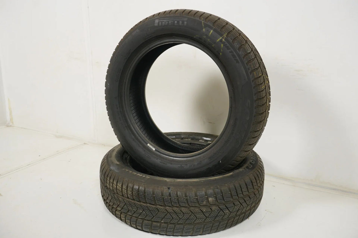 2 X 215 60 R18 98H Winterreifen Pirelli SottoZero 3 MOE RFT RunFlat 2018 8mm Detailansicht 12