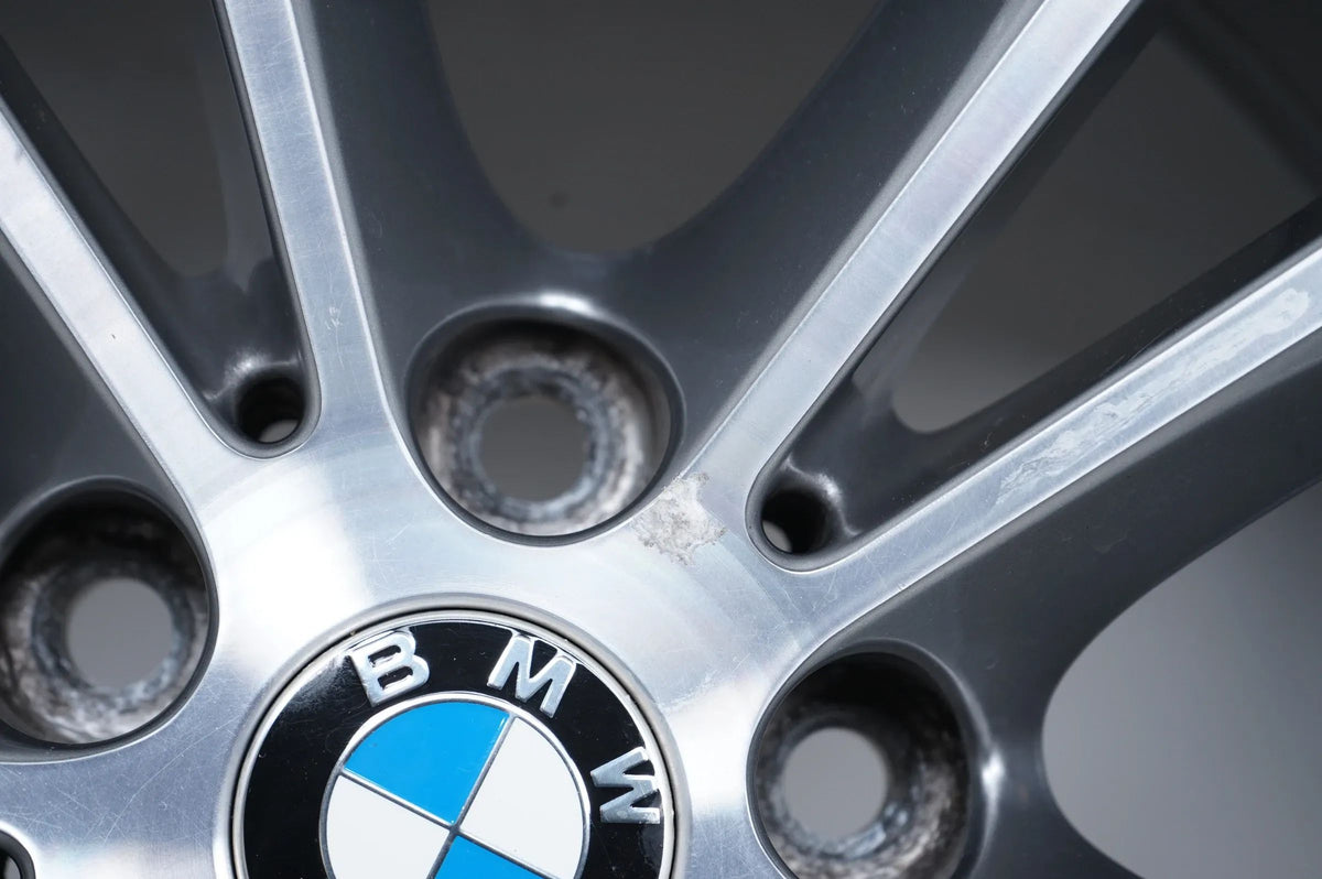 BMW 5 Series G30 G31 Winter Tires Winter Wheels 225 55 17 inch Detailansicht 6