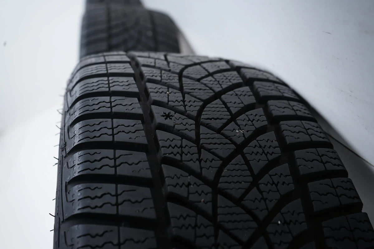 BMW 1 Series 2 Series F40 F44 Winter Wheels Winter Tires 205 45 18 inch M711 Detailansicht 9
