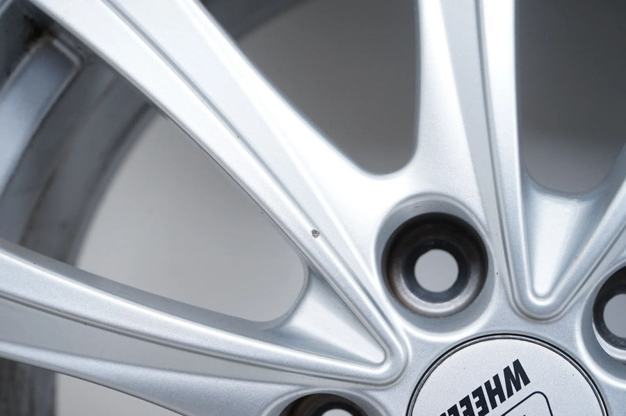 Zimní pneumatiky a disky Audi Q2 GA 205 55 17 palců