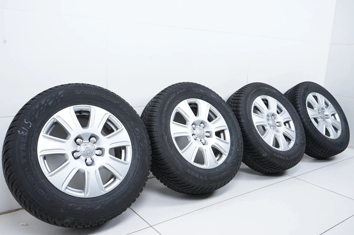 Audi Q3 8U Winterreifen Winterräder 215 65 16 Zoll 8U0601025Q 8+