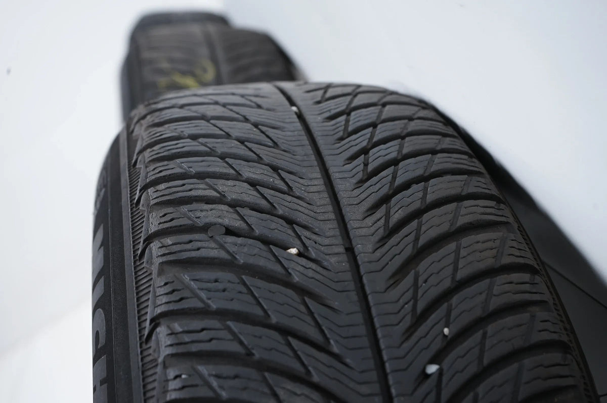 VW Tiguan Skoda Kodiaq Audi Q3 Winter tires Winter wheels 215 65 17 inch Detailansicht 10
