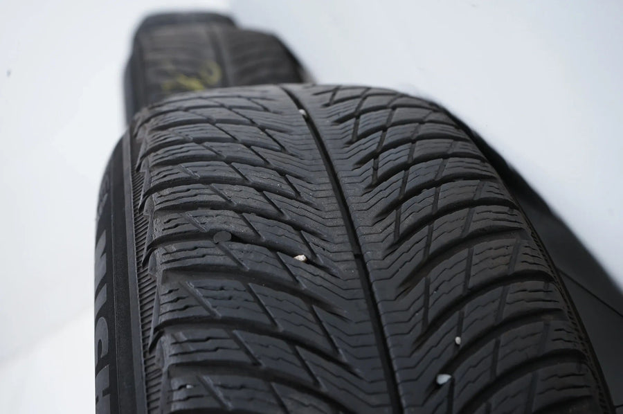 VW Tiguan Skoda Kodiaq Audi Q3 Winter tires Winter wheels 215 65 17 inch