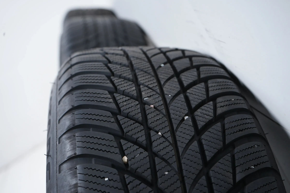 MINI Countryman F60 summer tires, summer wheels 205/65 R16 inch 517 Detailansicht 11