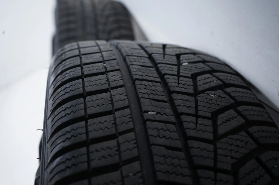 MINI F55 F56 F57 Winter Wheels Winter Tires 195 45 18 inch