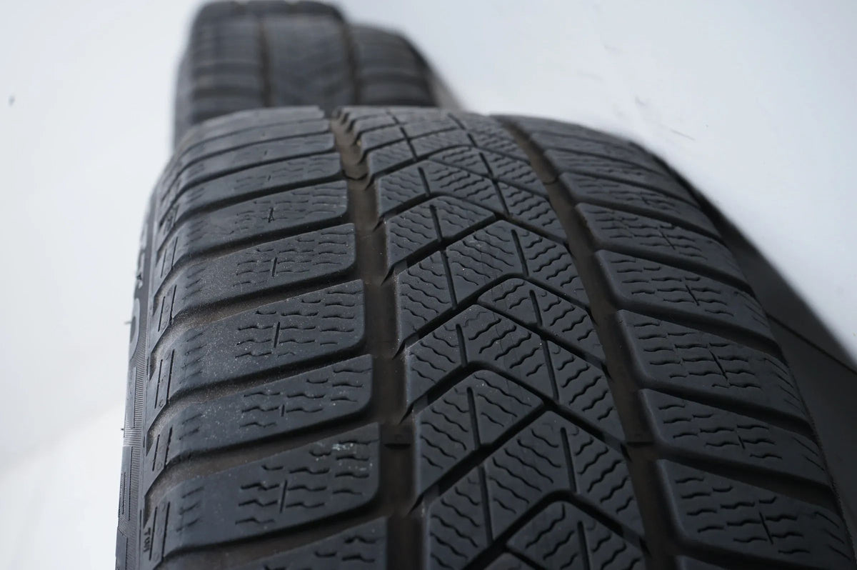 Roues tout-terrain hiver Mercedes Classe E S213 245/45/19 pouces Detailansicht 15