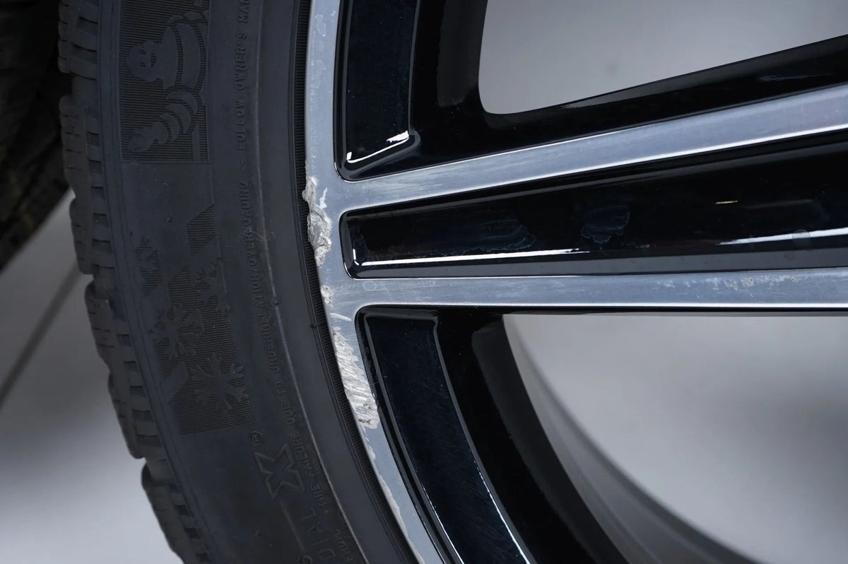 Mercedes Classe C W205 Jantes Hiver AMG Pneus Hiver 18 Pouces Detailansicht 11