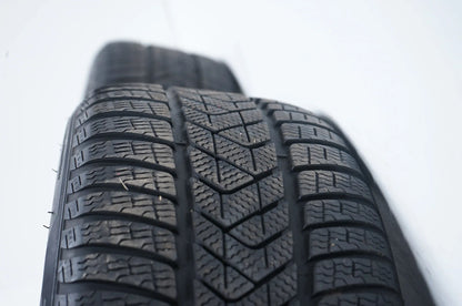 Mercedes Classe E W213 Hybride Roues hiver Pneus hiver 18 pouces