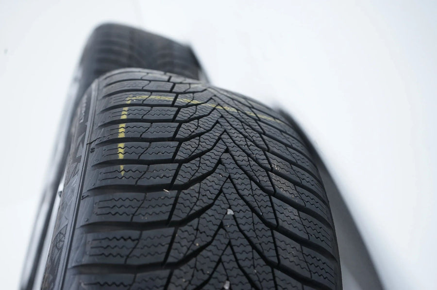Renault Megane 3 Winterräder Winterreifen 205 50 17 Zoll 7mm