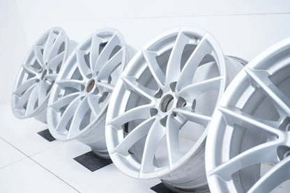 4 x Originální hliníkové disky BMW 5er G30 G31 17 palců 618 6868217