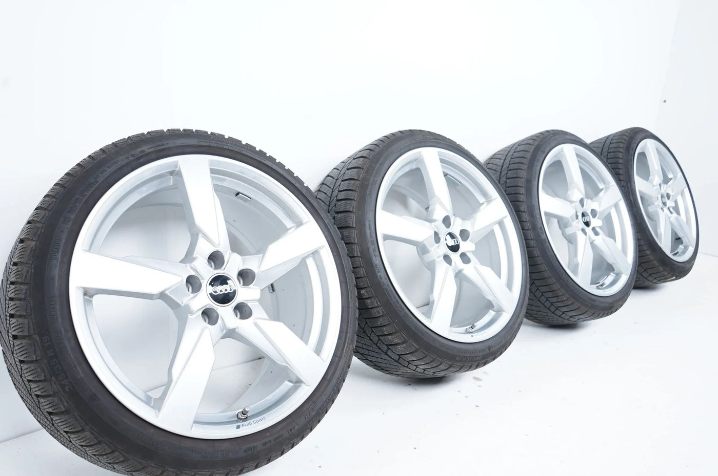 Audi TTS TTRS 8S Winter Tires Winter Wheels 245 35 19 Inch 7mm 8S0601025D