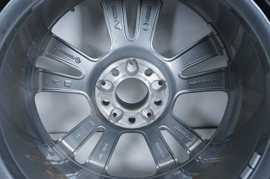 Pneus hiver, jantes hiver, 18 pouces pour Mercedes Classe C W205 Hybride