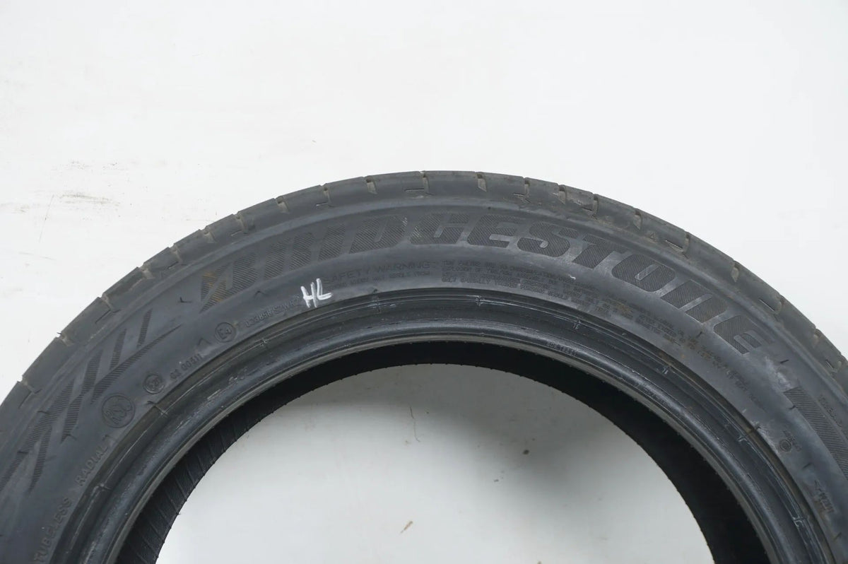 1x Sommerreifen Bridgestone 255 45 17 Zoll DOT17 BMW* ca.6mm Detailansicht 2