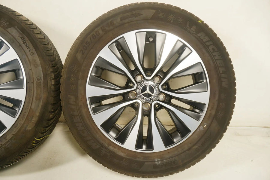 Pneus hiver et jantes hiver 16 pouces pour Mercedes Classe AB W177 B247