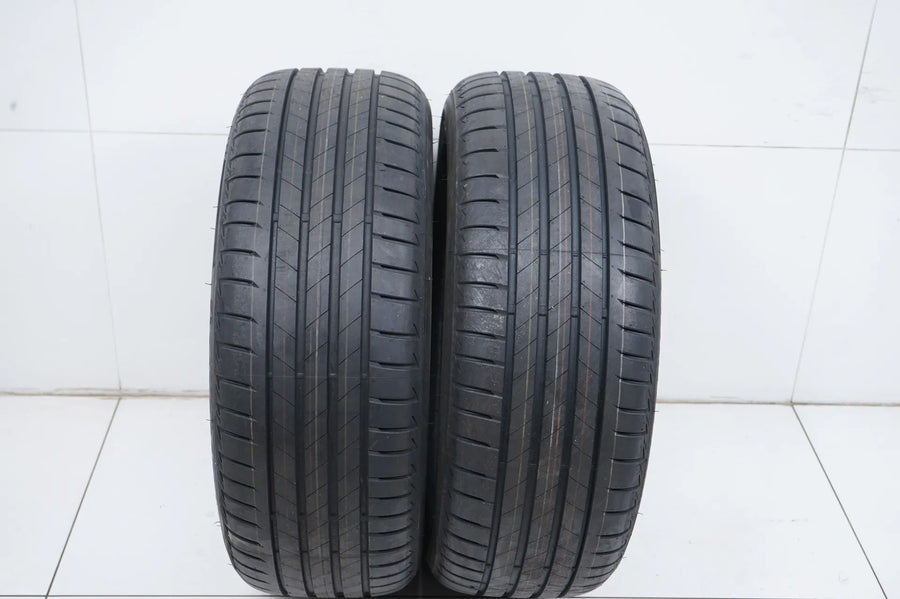 2 x DEMO summer tires Bridgestone 235 55 18 inch DOT22 MO