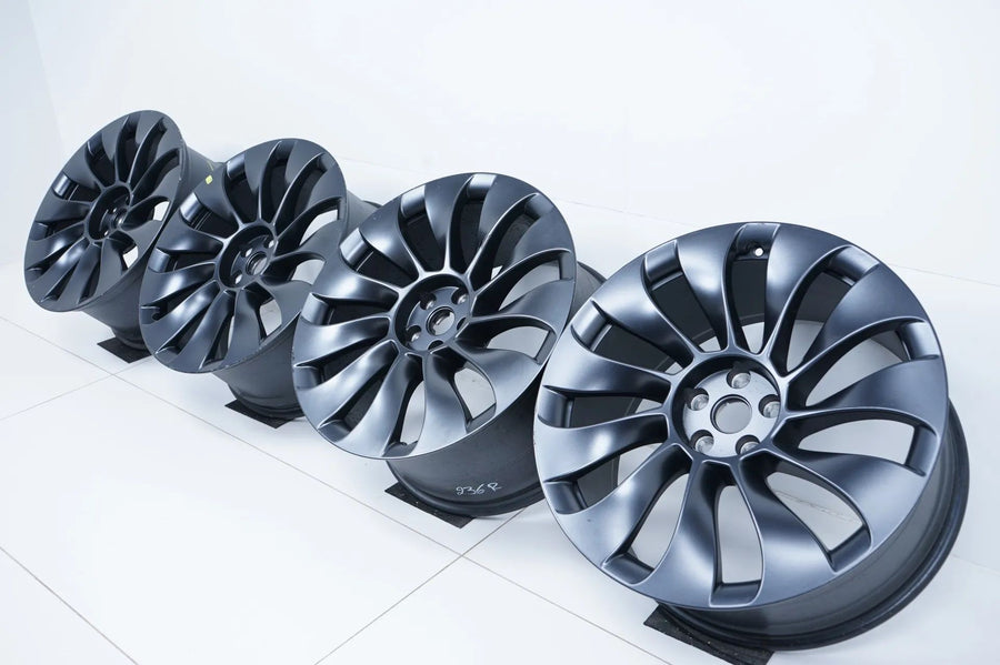 4 x originele Tesla Model Y lichtmetalen velgen 21 inch 9,5J 10,5 J