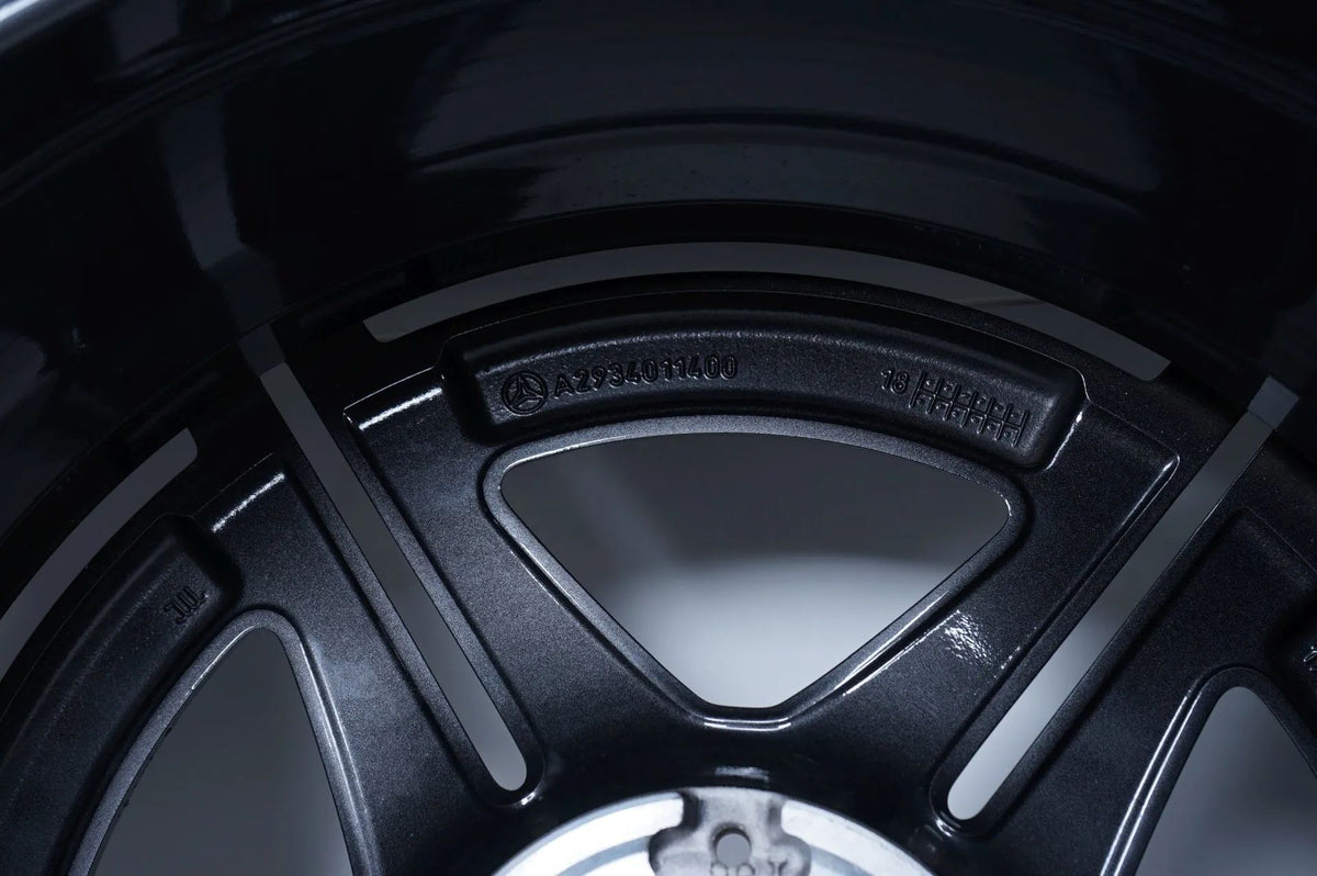 Mercedes EQC 19 inch AMG alloy wheels summer wheels summer tires 235 55 255 50 R19 Detailansicht 17