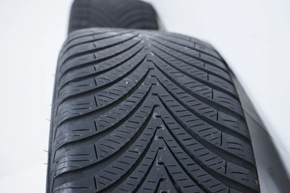 Mercedes C-Class W206 all-weather tires/winter wheels 225/45/18 inch