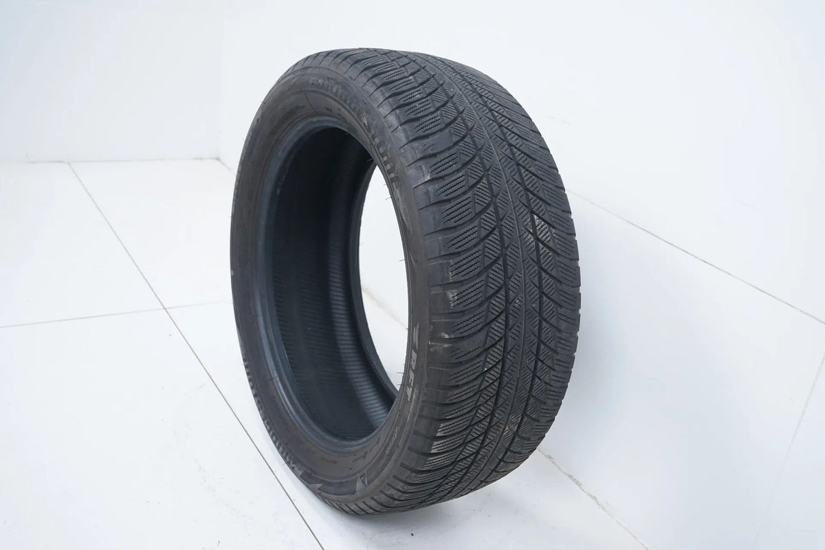 1 x Bridgestone winter tire 245/50 R19 inch DOT18 BMW* approx. 4mm tread depth RFT Detail view 5