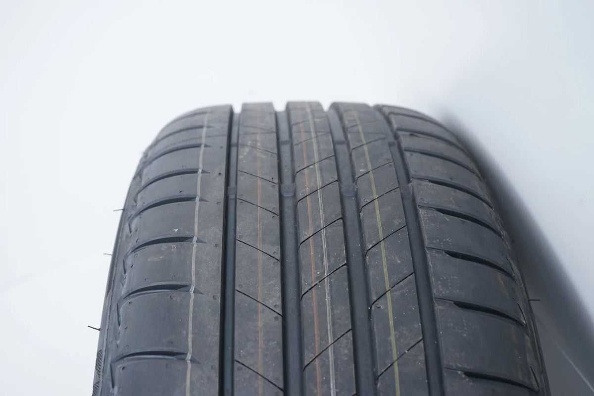 Mercedes EQA EQB H243 X243 Winterräder mit neuen Winterreifen 18 Zoll