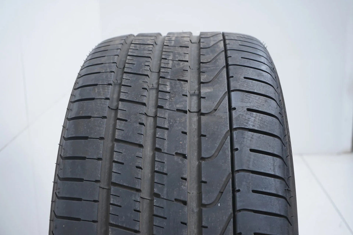 1 pneu été Pirelli P Zero 315/40/21 MO DOT18 environ 6 mm Vue détaillée 6