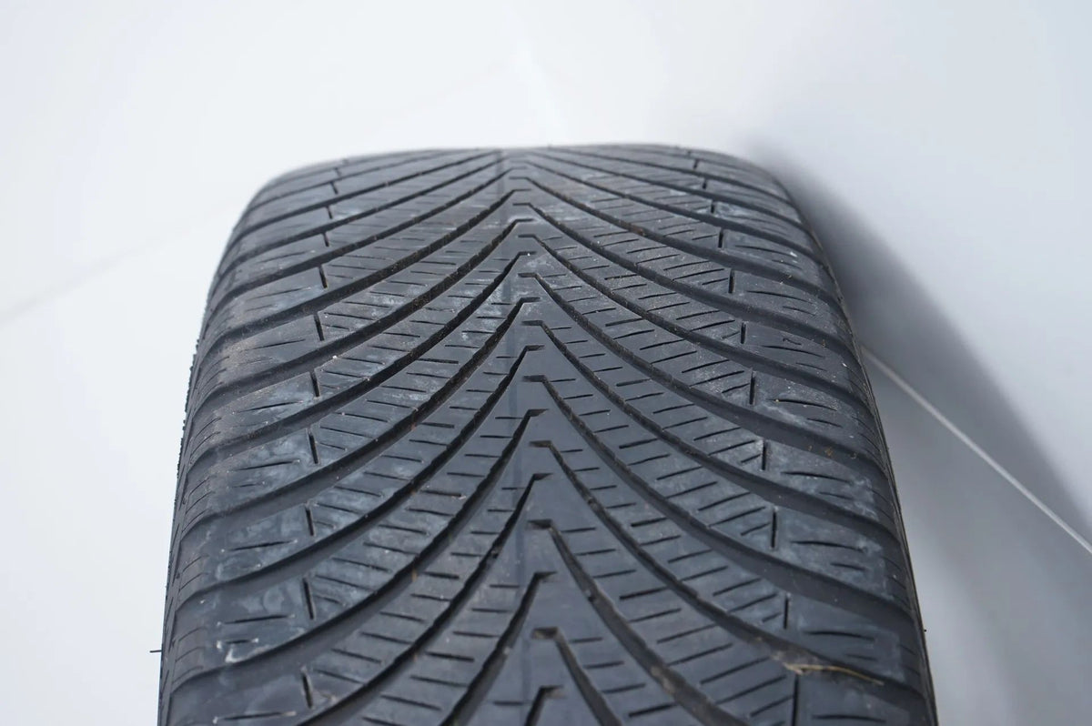 Mercedes C-Class W206 all-weather tires, winter wheels, 225/45/18 inch Detailansicht 13