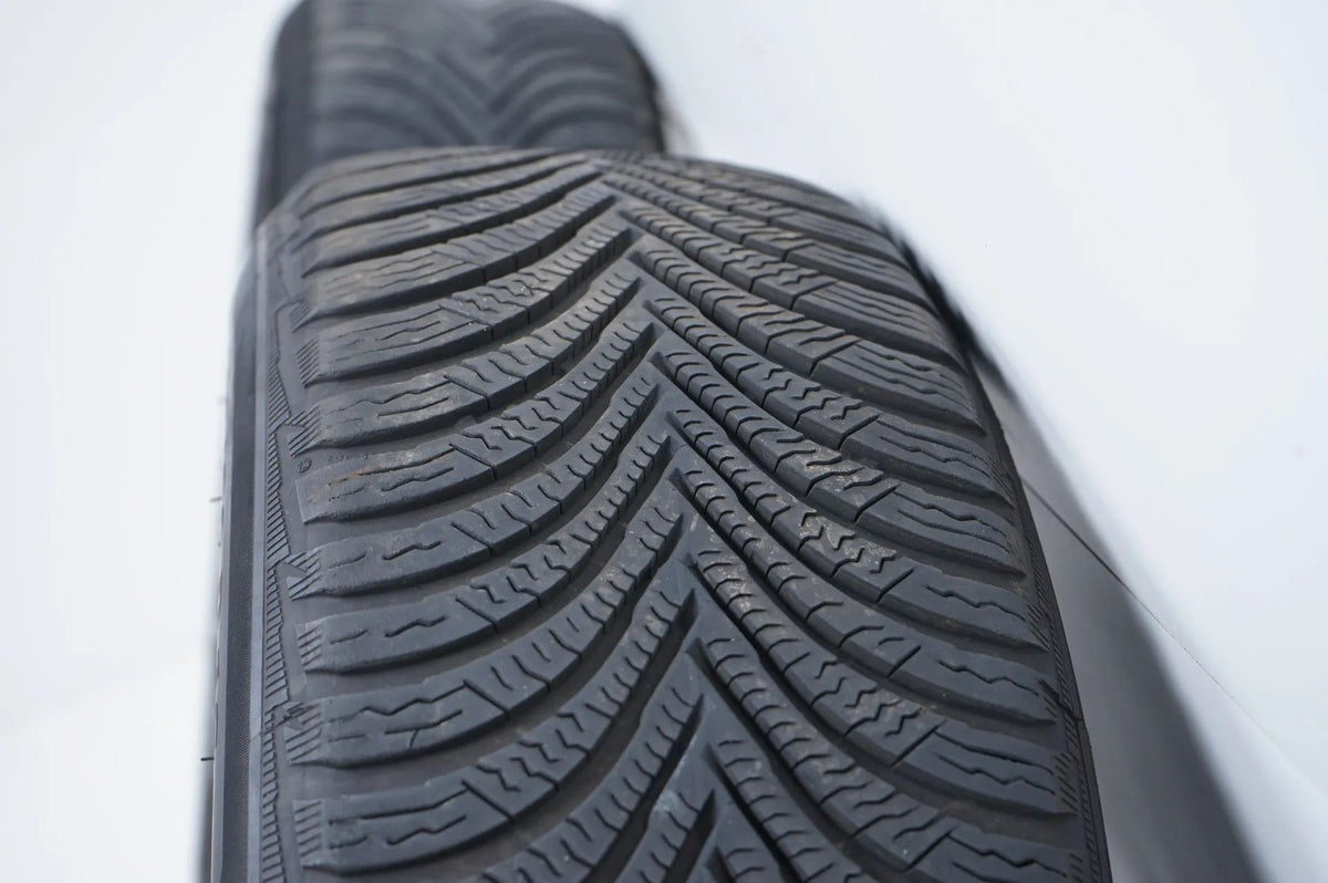 Mercedes AB Class W177 W247 Winter Wheels Winter Tires 16 Inch Detailansicht 11