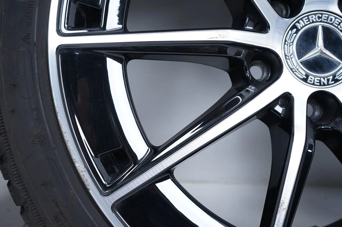 Mercedes A35 W177 AMG Winterreifen Winterräder 235 40 18 Zoll Detailansicht 6