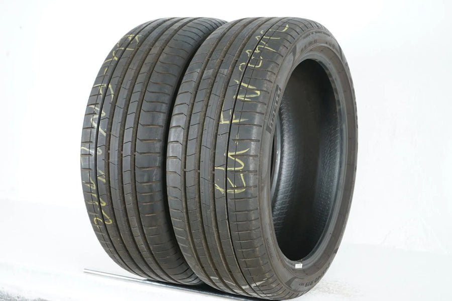 2 x Pirelli summer tires 245 40 19 inch DOT22 BMW* approx. 6mm