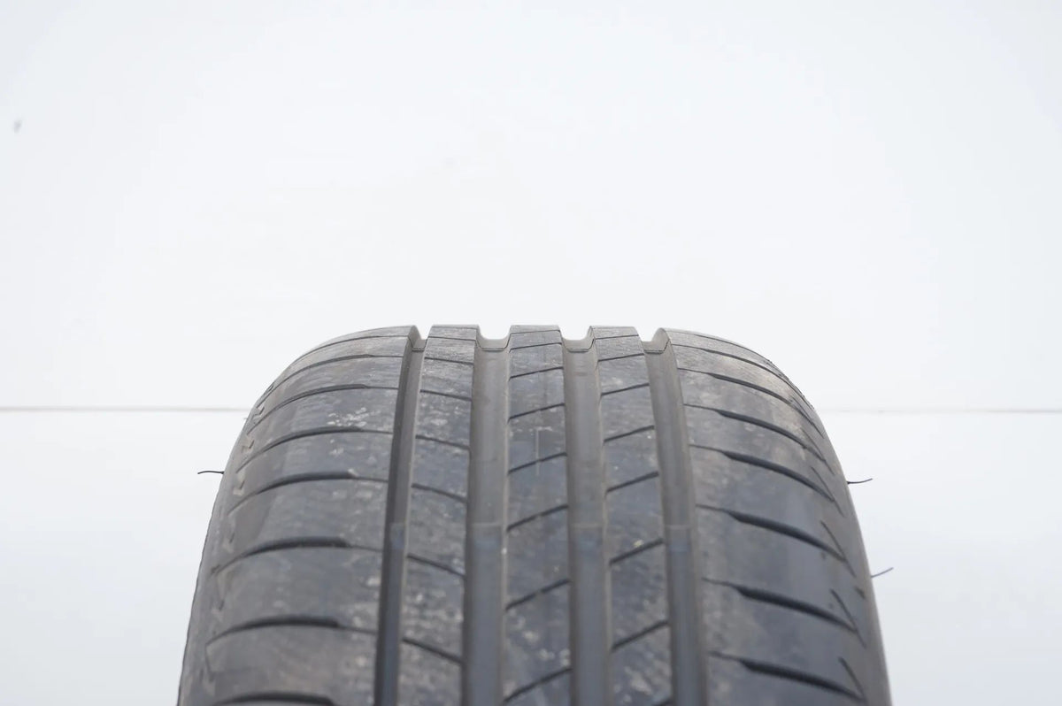 1x Summer tire 225 50 17 inch Bridgestone DOT19 approx. 5m BMW* RFT Detail view 4