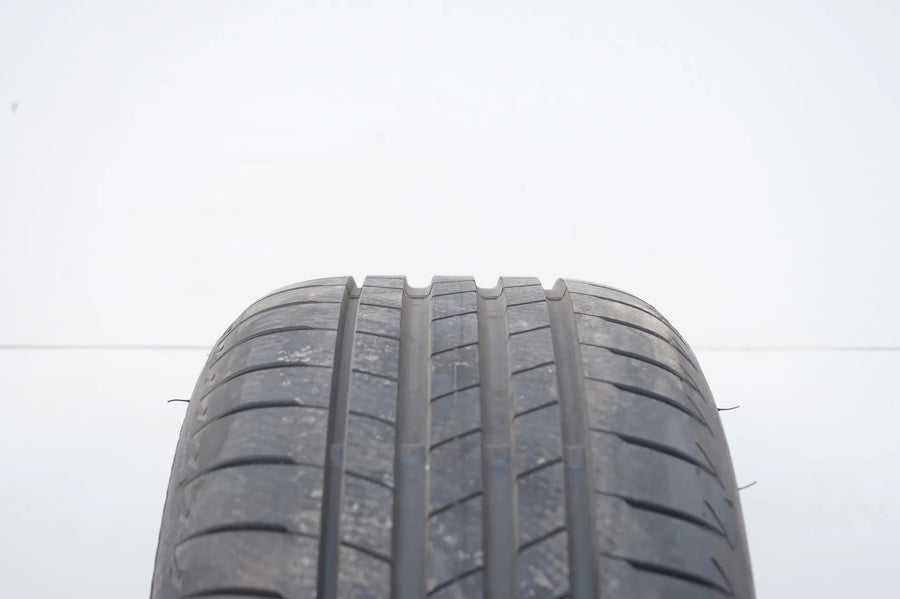 1x Summer tire 225 50 17 inch Bridgestone DOT19 approx. 5m BMW* RFT