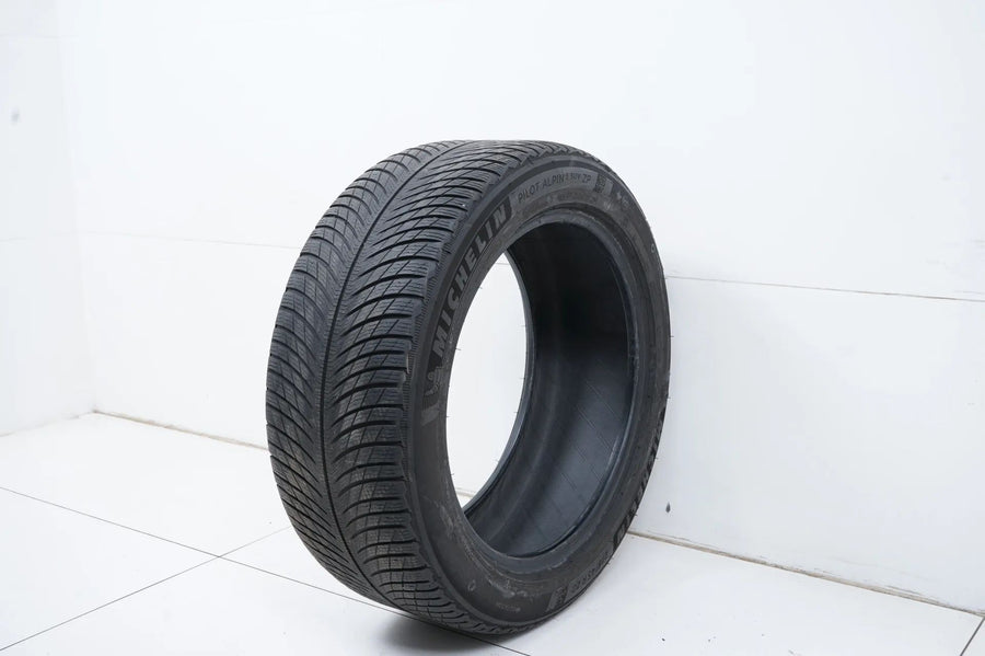 1x Winterreifen Michelin 275 45 20 Zoll ca.4 mm DOT21 Bmw* RFT