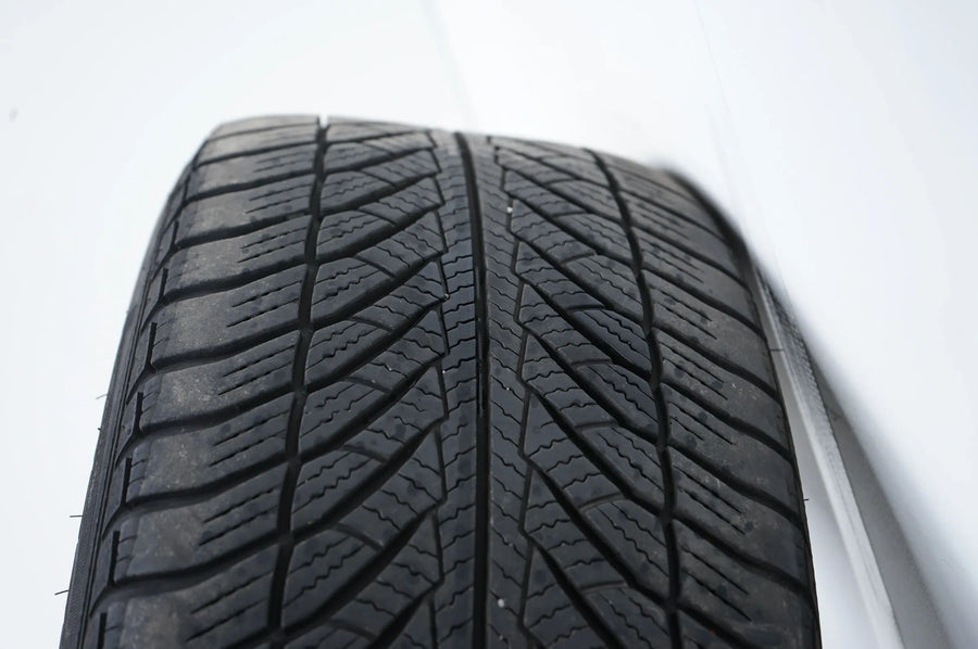 Ruote invernali BMW Serie 5 G30 G31, pneumatici invernali 245 45 18 pollici 619 6861224