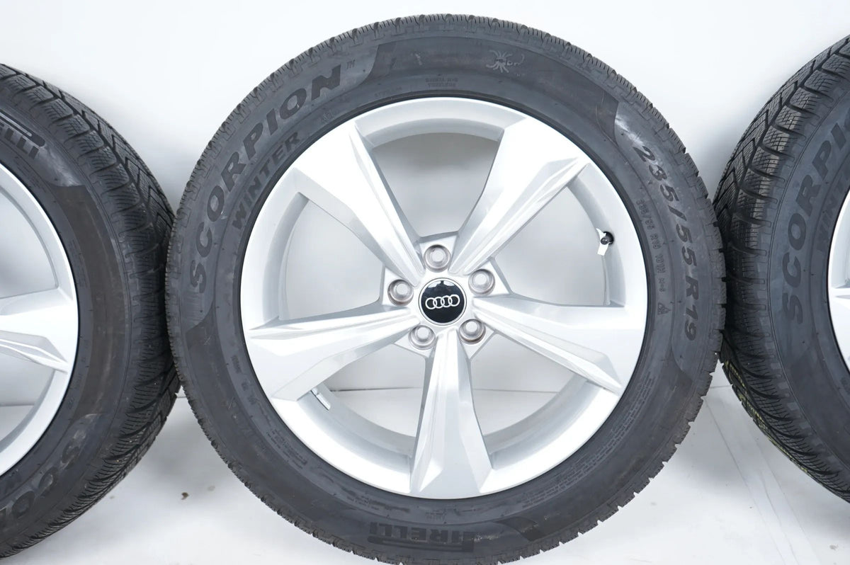 Audi Q5 SQ5 FY 8OA Winterreifen Winterräder 235 55 19 Zoll 80A601025K Detailansicht 5