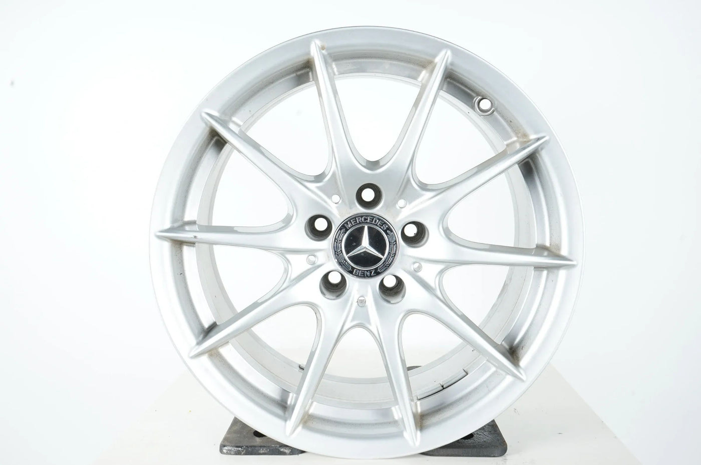 1x Mercedes CLS W218 Alufelge 17 Zoll A2184010002 8,5J ET34,5