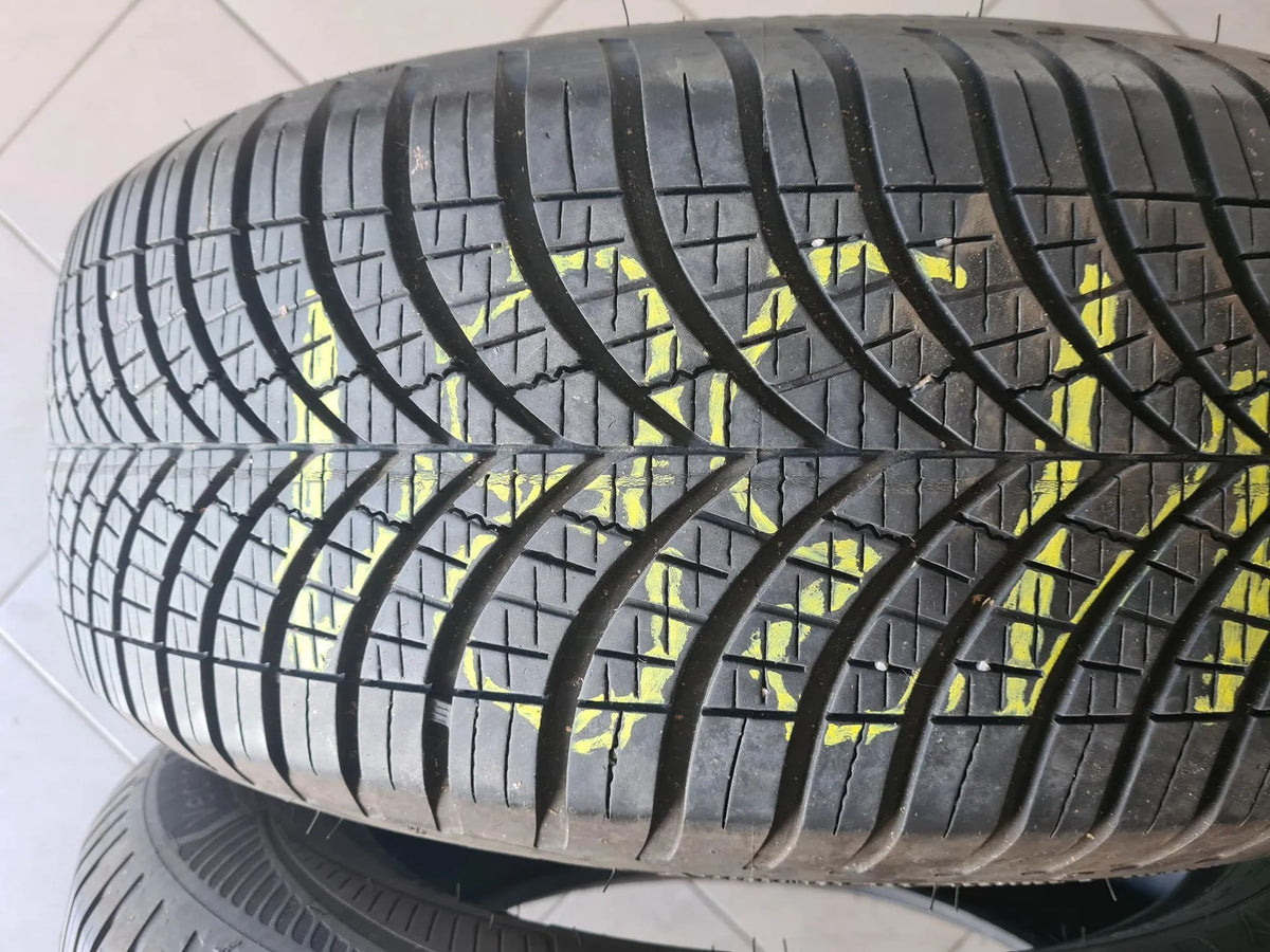 2x Allwetterreifen Goodyear Vector 4Seasons Gen3 SUV 235/60 R18 107W 2020 6mm Detailansicht 2