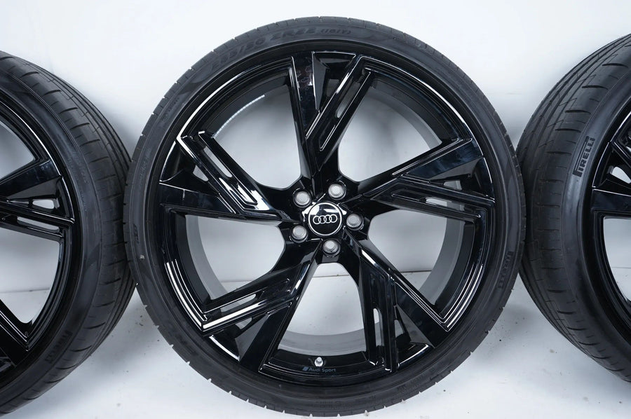 Like New Audi RS6 4K C8 Summer Wheels Summer Tires 285 30 22 Inch 4K0601025DH