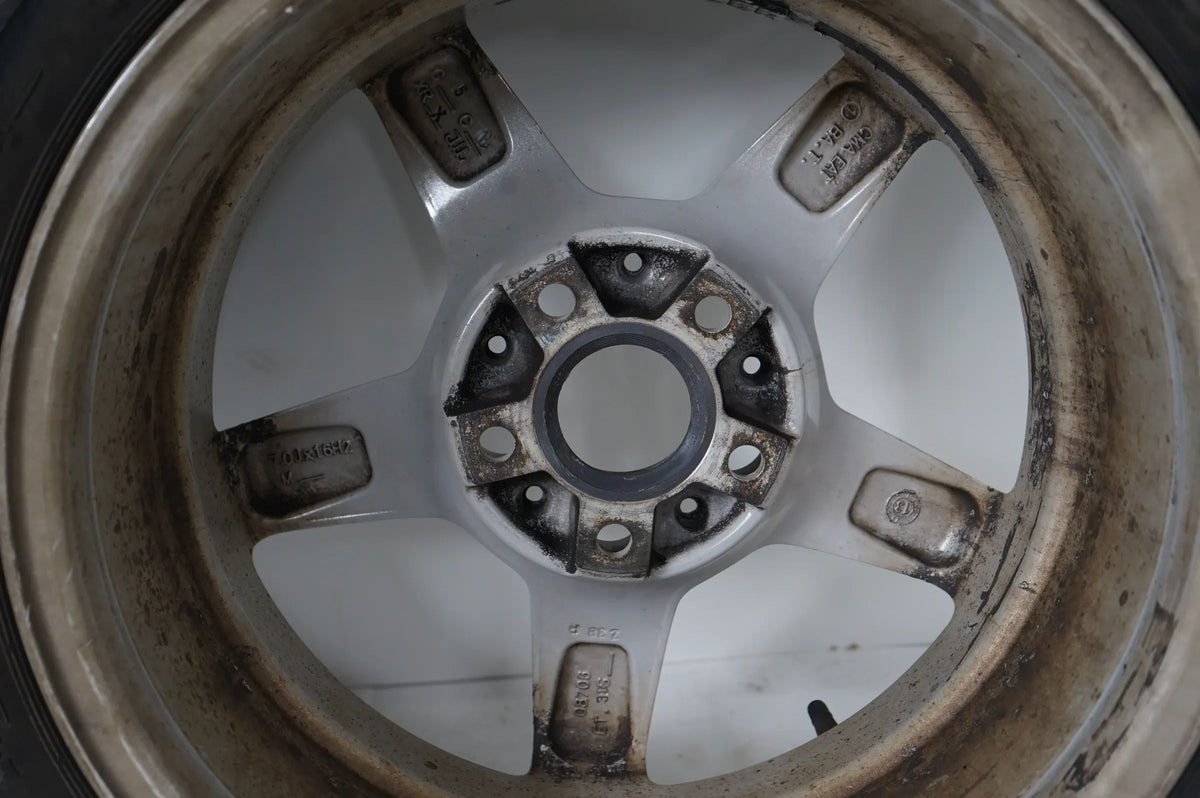 VW Volkswagen unbekannt Winterräder Winterreifen 215 60 16 Zoll Detailansicht 13