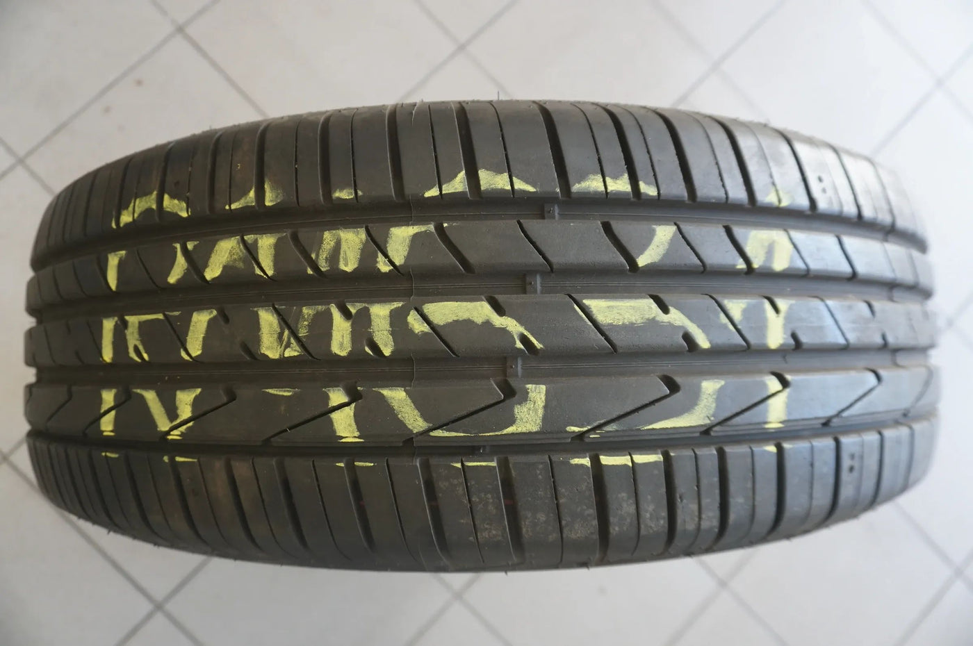 1 X 235 65 R17 104V Sommerreifen Hankook Ventus S1 evo2 SUV MO 2019 8mm