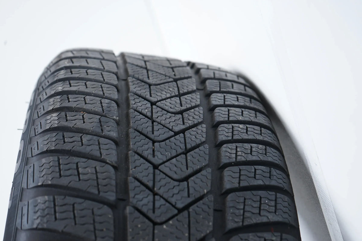 Roues d'hiver Mercedes CLE W236, pneus d'hiver 245/45/18 pouces Detailansicht 14