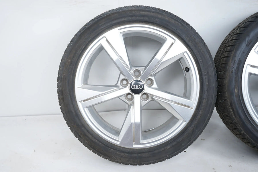 Audi A1 GB Winterräder Winterreifen 215 45 17 Zoll 7mm 82A601025G