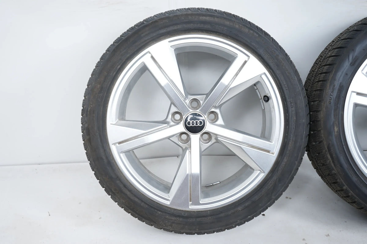 Audi A1 GB ruote invernali pneumatici invernali 215 45 17 pollici 7mm 82A601025G Visualizzazione dettagliata 3