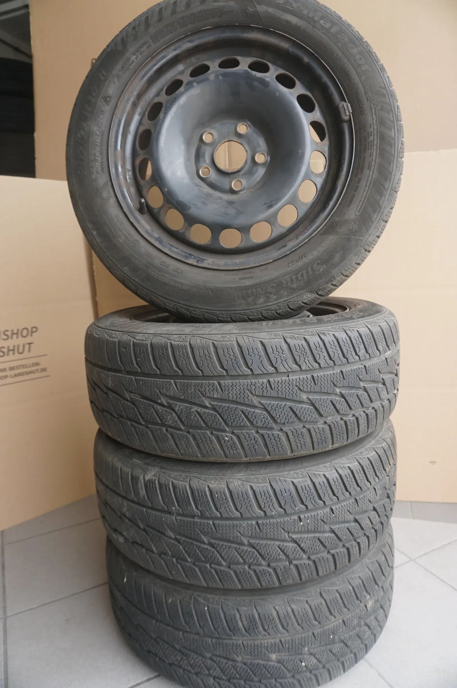 Original VW Passat 3C B6 B7 Stahlfelgen Winterreifen 205 55 R16 6mm