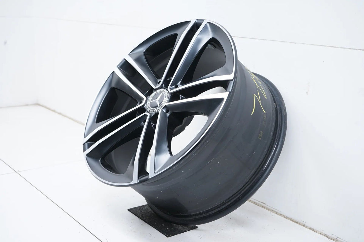 1 x Mercedes CLS W257 lichtmetalen velg 18 inch A2574010200 9J ET33 Detailweergave 3