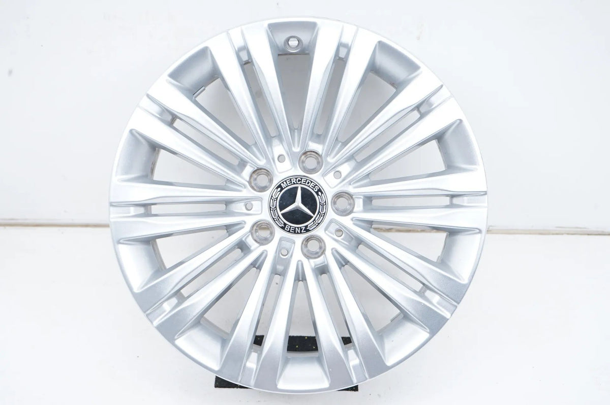 1 x Mercedes třídy C W206 hliníkový disk 17 palců A2064014400 7J ET44,5