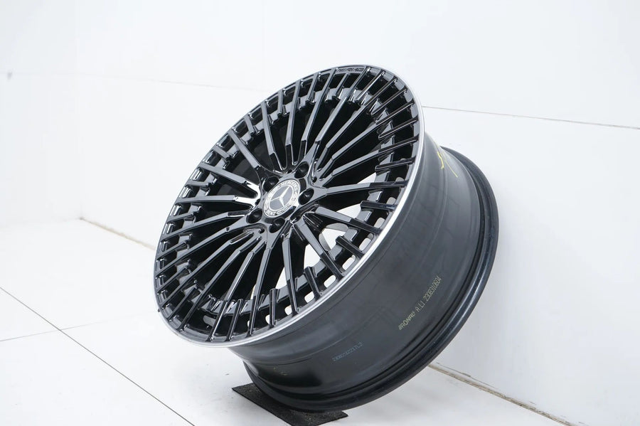 1 x Mercedes EQA EQB H243 X243 lichtmetalen velg 20 inch A2434010600 AMG