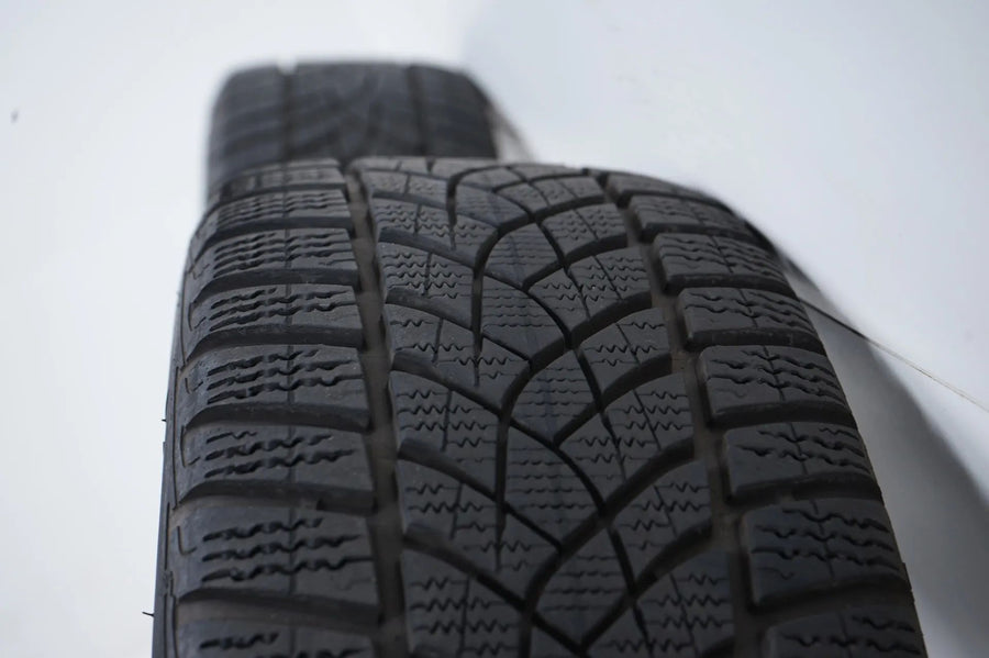 BMW 1 Series 2 Series F40 F44 Winter Wheels Winter Tires 205 45 18 inch M711